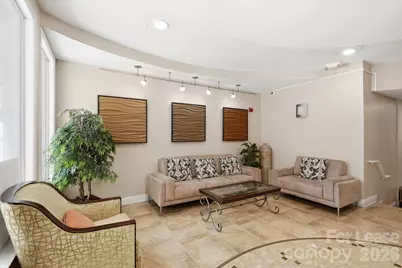 1000 E Woodlawn Road #216, Charlotte, NC 28209 - Photo 8