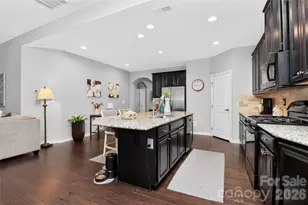 12823 Plumleaf Dr, Charlotte, NC 28213 - Photo 10