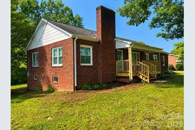 112 3rd Street NE, Conover, NC 28613 - Photo 6