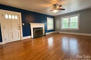 112 3rd St NE, Conover, NC 28613 - Photo 8