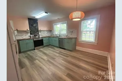 112 3rd Street NE, Conover, NC 28613 - Photo 12