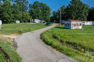 14 Calhoun Dr, Marion, NC 28752 - Photo 8