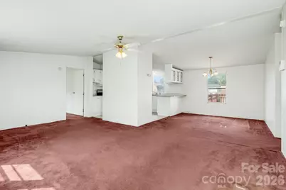 505 Crescent Way, Horse Shoe, NC 28742 - Photo 4