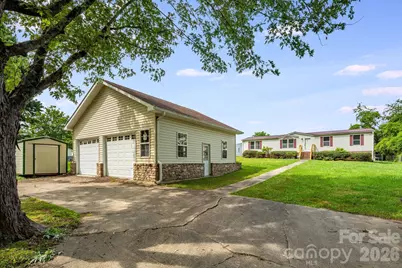 505 Crescent Way, Horse Shoe, NC 28742 - Photo 28