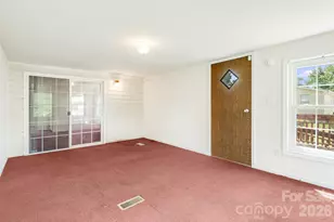 505 Crescent Way, Horse Shoe, NC 28742 - Photo 16