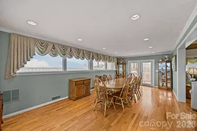 6777 Pinnacle Mountain Road, Zirconia, NC 28790 - Photo 10