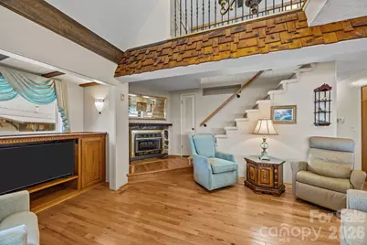 6777 Pinnacle Mountain Road, Zirconia, NC 28790 - Photo 8