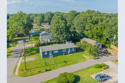 402 E Webb Street, Dallas, NC 28034 - Photo 4