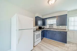 402 E Webb St, Dallas, NC 28034 - Photo 14