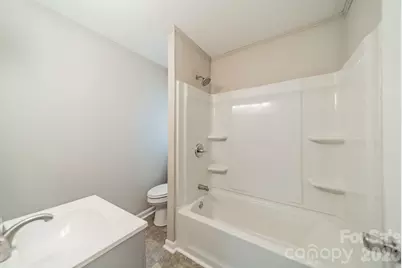 402 E Webb Street, Dallas, NC 28034 - Photo 18