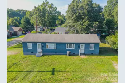 402 E Webb Street, Dallas, NC 28034 - Photo 2