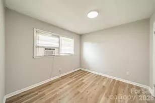 402 E Webb St, Dallas, NC 28034 - Photo 20