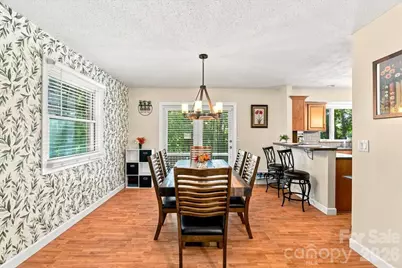 216 Dundeve Circle, Hendersonville, NC 28792 - Photo 8
