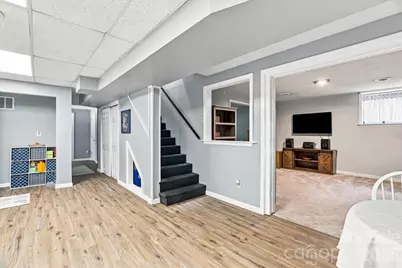 216 Dundeve Circle, Hendersonville, NC 28792 - Photo 32