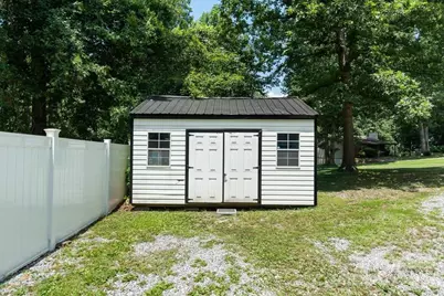 216 Dundeve Circle, Hendersonville, NC 28792 - Photo 46