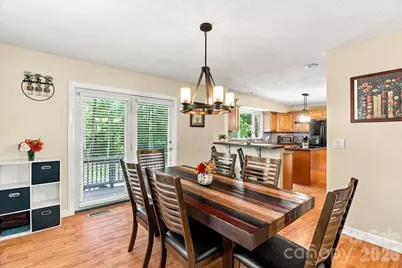 216 Dundeve Circle, Hendersonville, NC 28792 - Photo 10