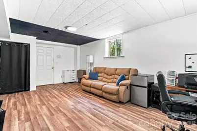 216 Dundeve Circle, Hendersonville, NC 28792 - Photo 40