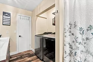 216 Dundeve Cir, Hendersonville, NC 28792 - Photo 18