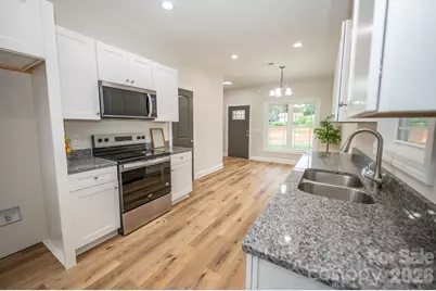 262 Florida Avenue, Spindale, NC 28160 - Photo 6
