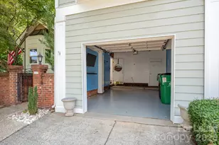 437 Clarkson Green St, Charlotte, NC 28202 - Photo 24