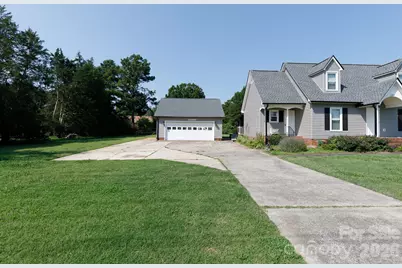 2213 Eastview Road, Rock Hill, SC 29732 - Photo 2