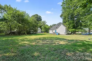 312 Vance Ave, Salisbury, NC 28144 - Photo 8