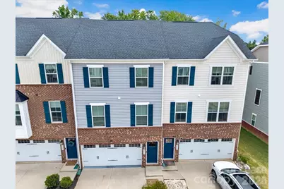 2611 Grantham Place Drive, Fort Mill, SC 29715 - Photo 2