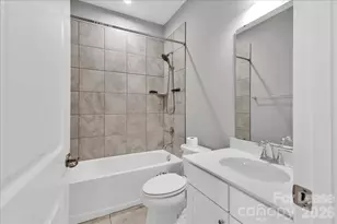 2611 Grantham Place Dr, Fort Mill, SC 29715 - Photo 20