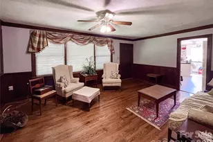 412 Ridgeway Ave, Statesville, NC 28677 - Photo 8