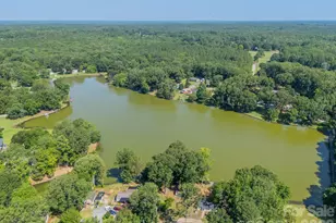 1077 E Shore Dr, Lancaster, SC 29720 - Photo 24