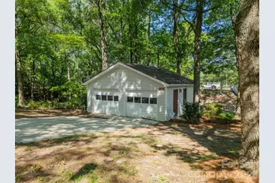1077 E Shore Drive, Lancaster, SC 29720 - Photo 6