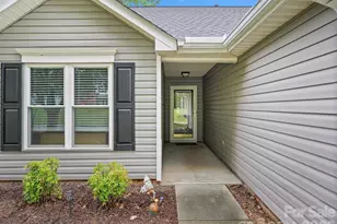 2316 Ivy Run Dr, Indian Trail, NC 28079 - Photo 2