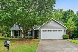 2316 Ivy Run Dr, Indian Trail, NC 28079 - Photo 1
