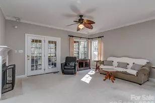 12103 Crescent Run Ct, Charlotte, NC 28277 - Photo 14