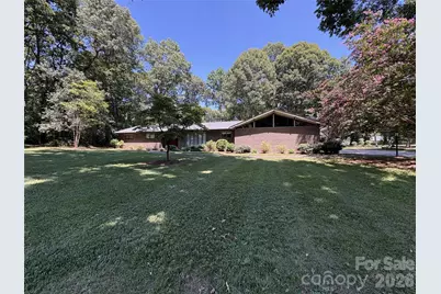 107 Augusta Drive, Statesville, NC 28625 - Photo 2