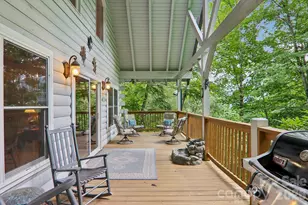 1061 Setzer Cove Rd, Maggie Valley, NC 28751 - Photo 2
