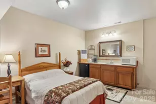 1061 Setzer Cove Rd, Maggie Valley, NC 28751 - Photo 28
