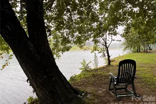167 Sheridan Ln, Lake Lure, NC 28746 - Photo 4