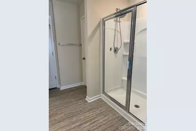 6049 Guildford Hill Lane, Charlotte, NC 28215 - Photo 14