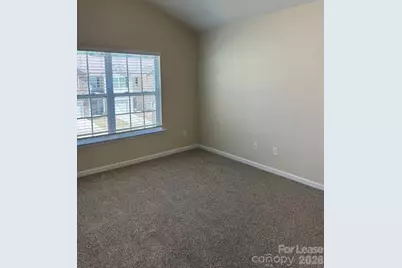 6049 Guildford Hill Lane, Charlotte, NC 28215 - Photo 12