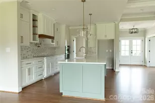 2927 Tavistock Ln, Lincolnton, NC 28092 - Photo 4