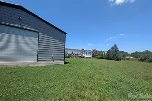5728 Walker Way, Kings Mountain, NC 28086 - Photo 6