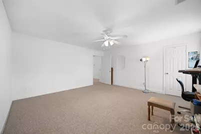 3339 Kingshire Way, Clover, SC 29710 - Photo 28