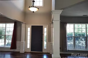 4018 Manor House Dr, Charlotte, NC 28270 - Photo 6