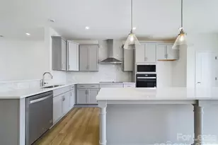 4211 Alexander Vw Dr, Charlotte, NC 28226 - Photo 6