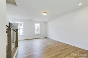 4211 Alexander Vw Dr, Charlotte, NC 28226 - Photo 12