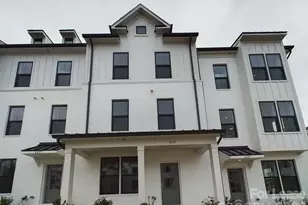 4211 Alexander Vw Dr, Charlotte, NC 28226 - Photo 1