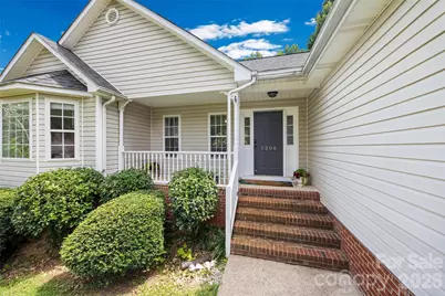1208 Courtney Cove Court, Gastonia, NC 28052 - Photo 2