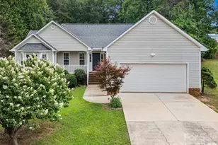 1208 Courtney Cove Ct, Gastonia, NC 28052 - Photo 1