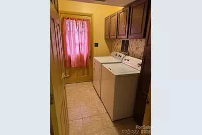 9112 Hinson Drive, Matthews, NC 28105 - Photo 8
